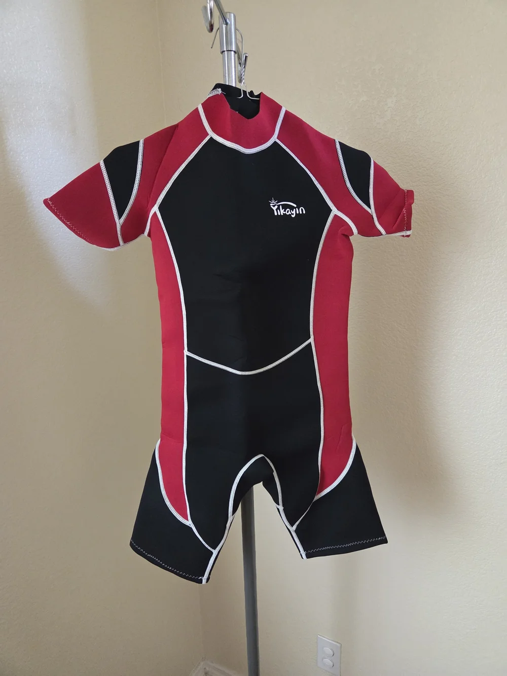 Yikayin Kids 2.5mm Thermal SCR Neoprene Shorty Wet Suit